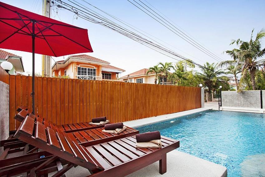 Vichy Villa Jomtien Beach Exterior photo