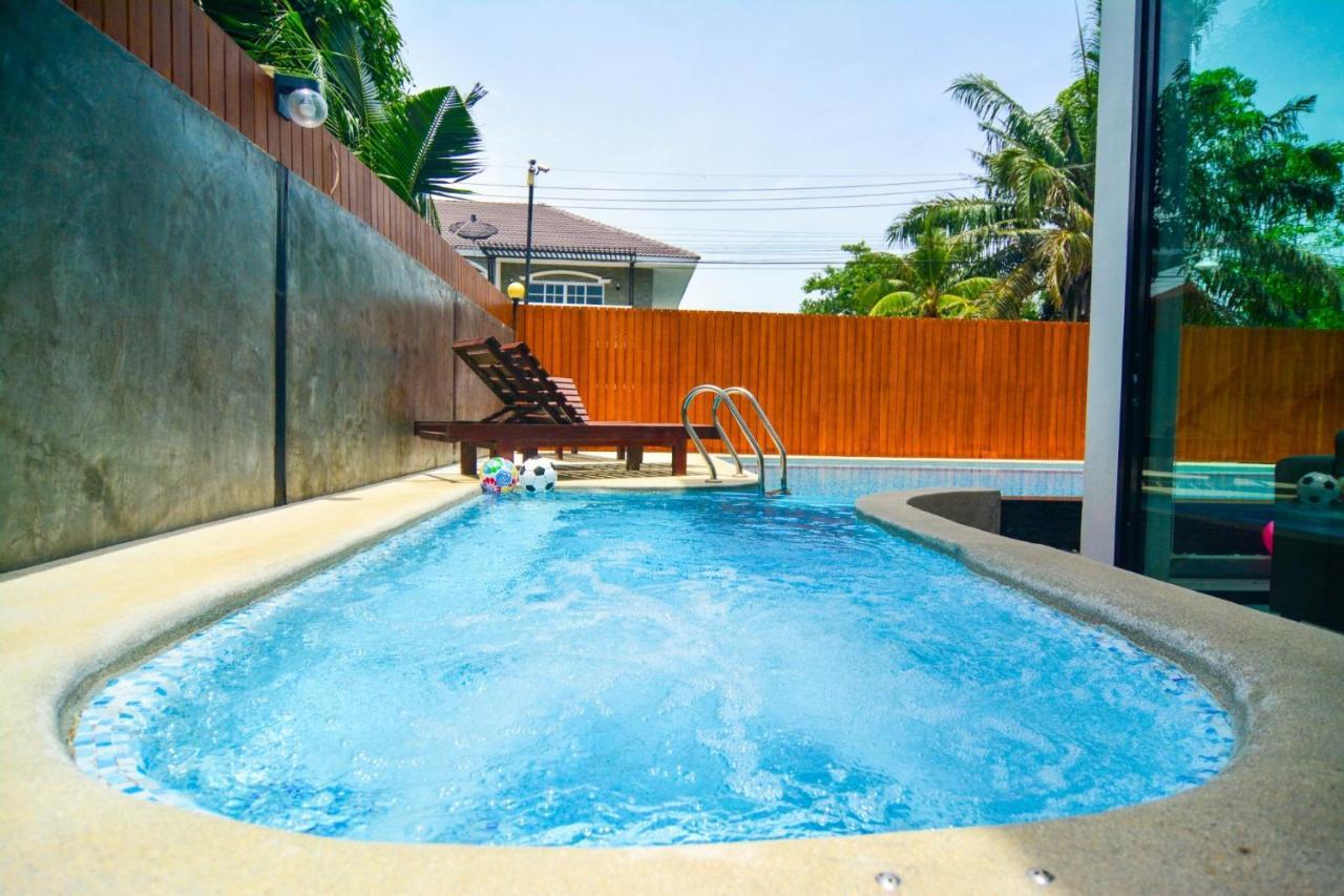 Vichy Villa Jomtien Beach Exterior photo